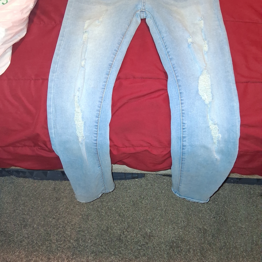 SHEIN Light Blue Straight Leg Jeans